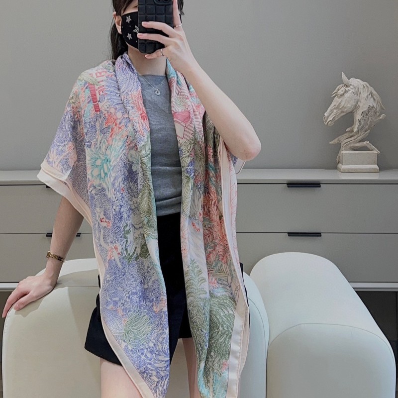 Hermes Shawl