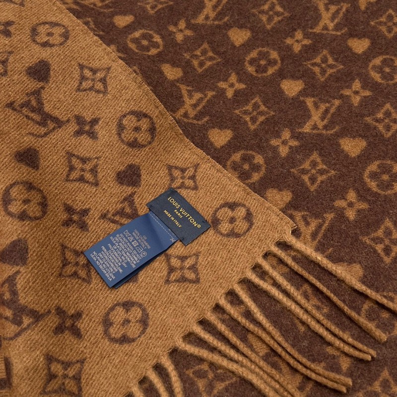 LV Scarf