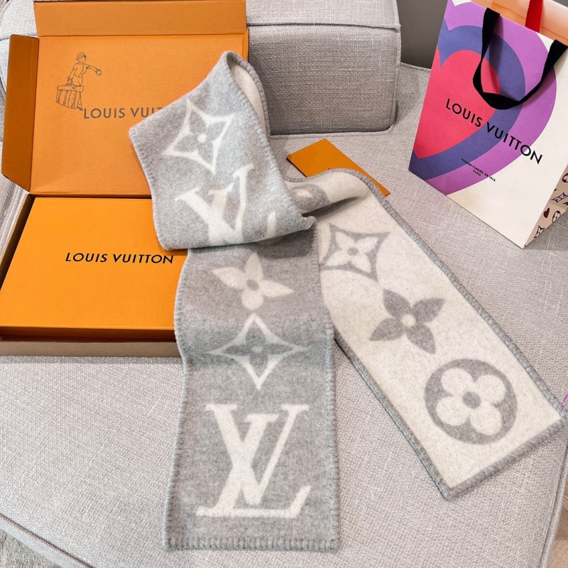 LV Scarf