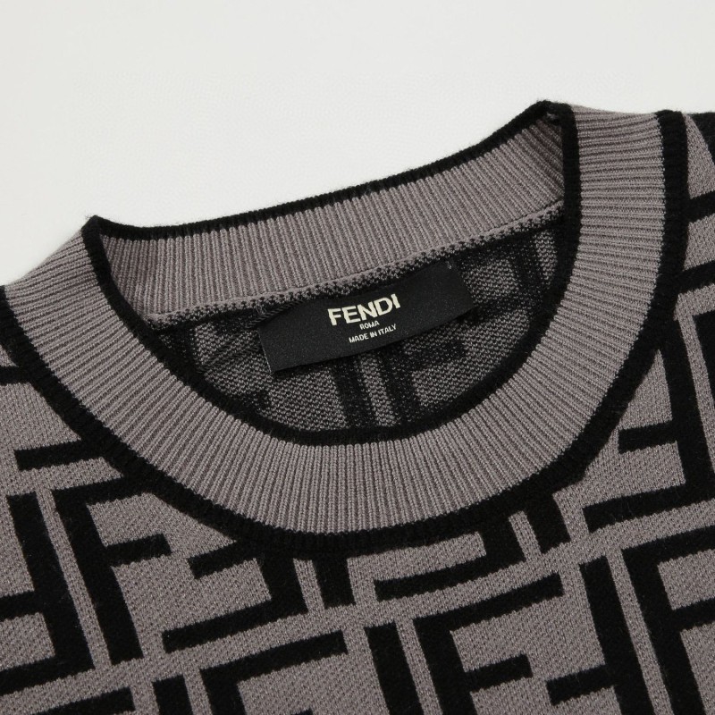 Fendi Unisex Cashmere Sweater