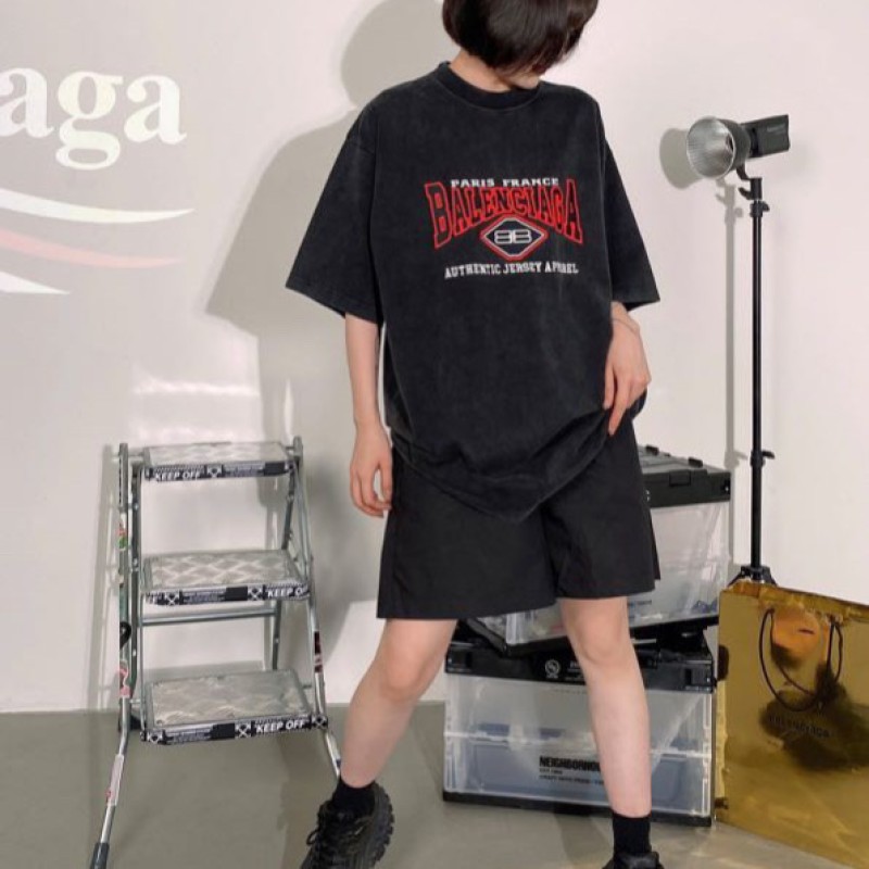 Balenciaga Unisex Tee