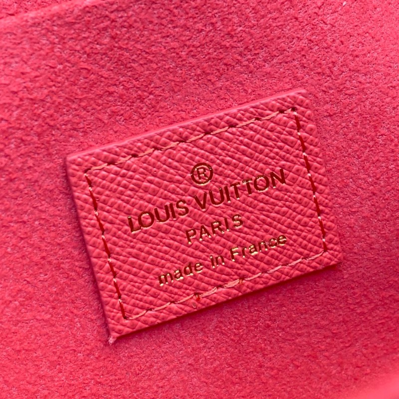 LV Felicie Pochette (2023 X'mas Edition)