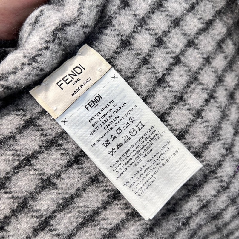 Fendi Poncho