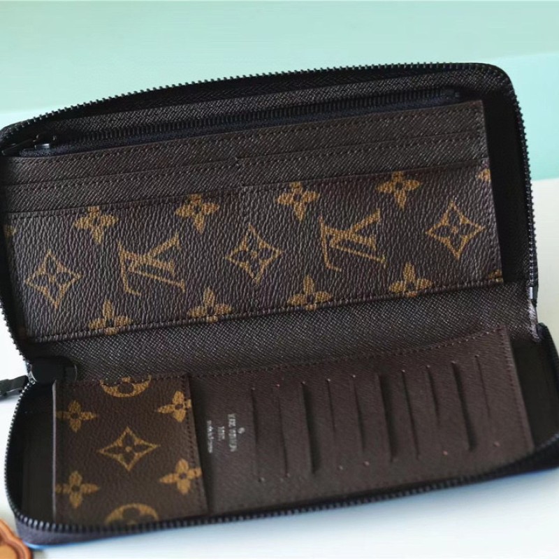 Lv Long Wallet