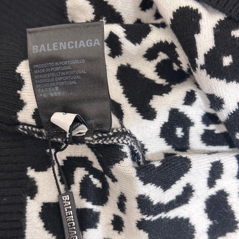 Balenciaga Unisex Sweater