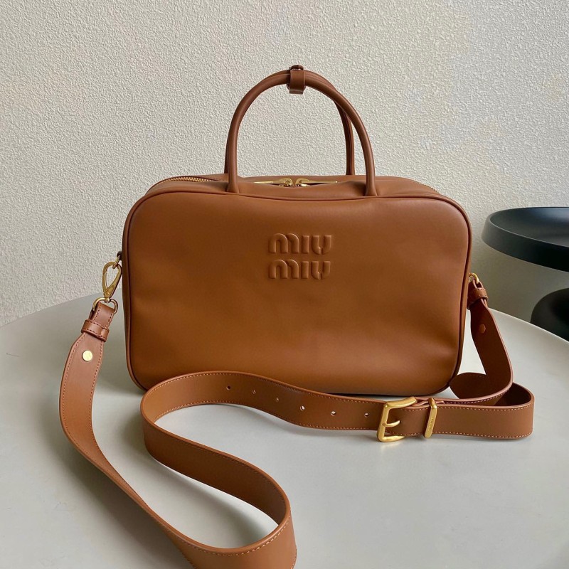 MiuMiu 公文包