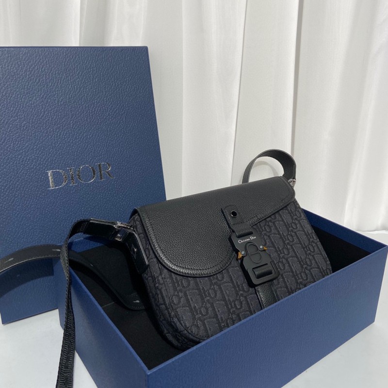 Dior Saddle Messenger Bag