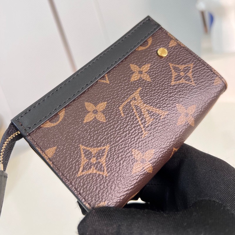 LV Key Wallet