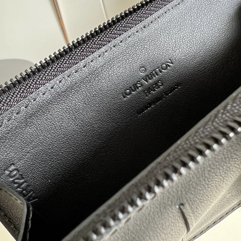 LV Hybrid Wallet