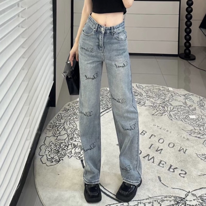 Chanel Jeans