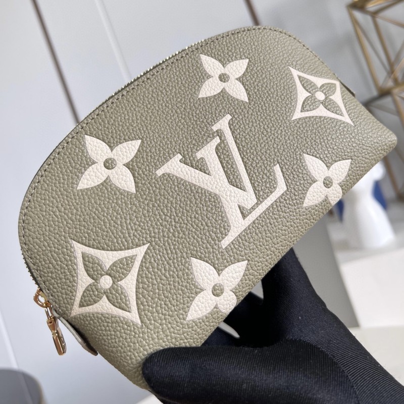 LV Pochette Cosmetique 