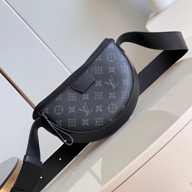 LV Moon Crossbody 斜挎包