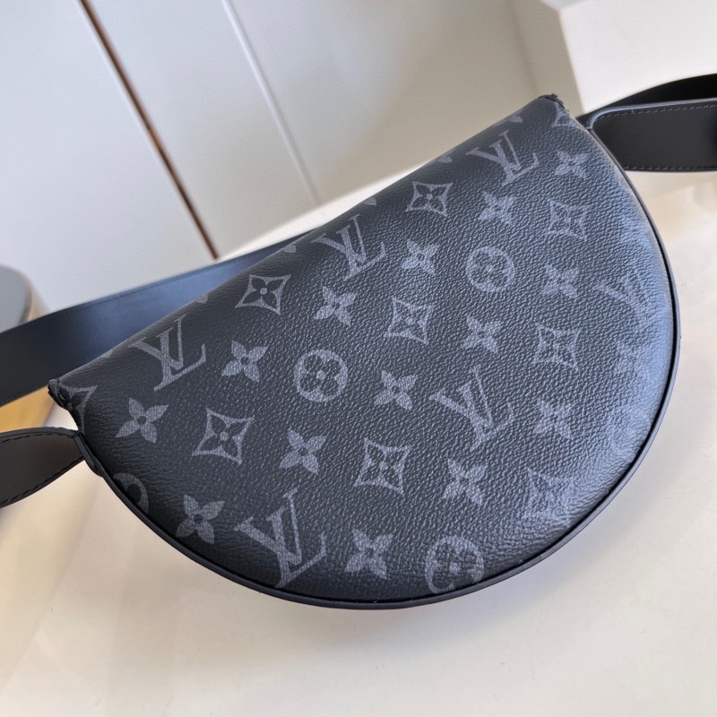 LV Moon Crossbody 斜挎包