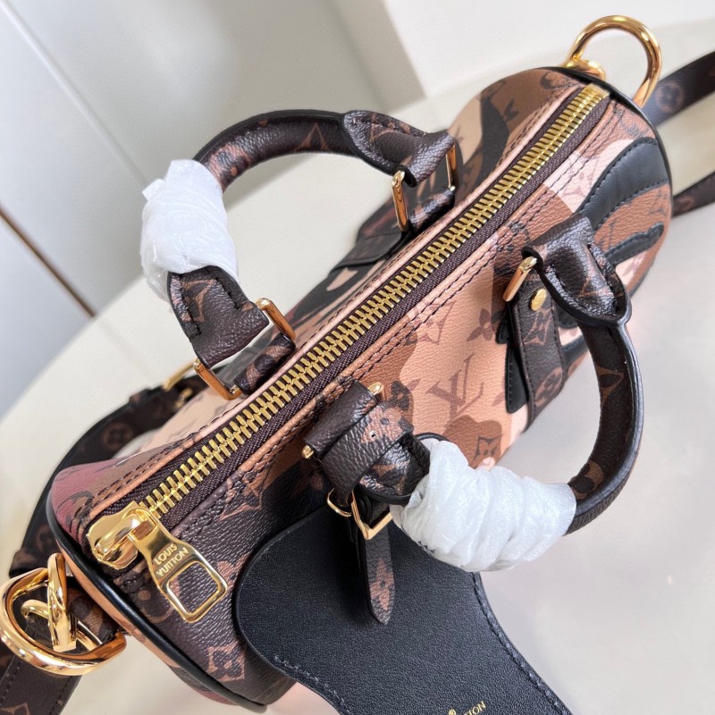 LV Keepall Bandouliere 25