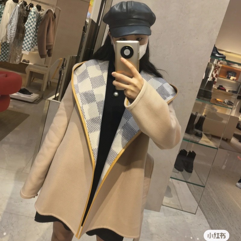 LV Coat