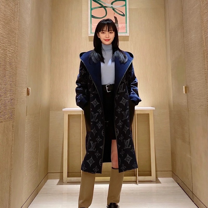 LV Coat