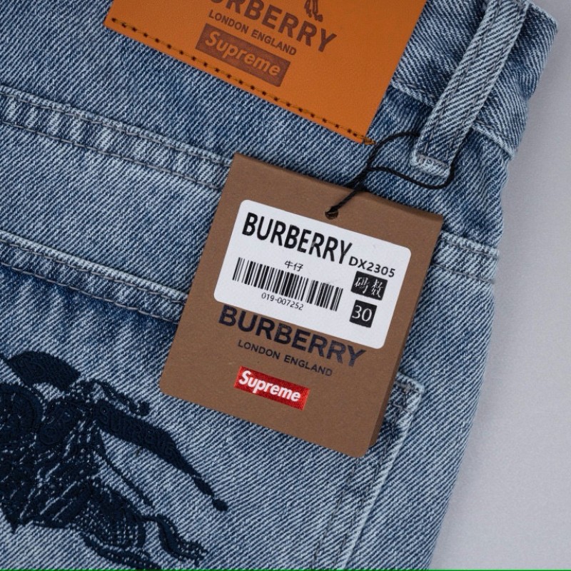 Burberry Unisex Jeans