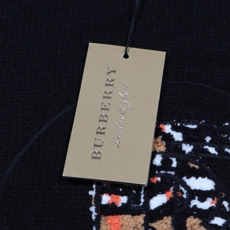 Burberry Unisex Sweater