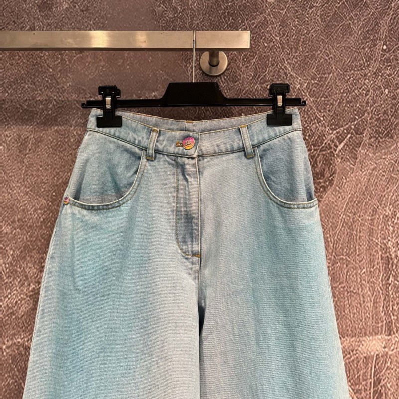 Chanel Jeans