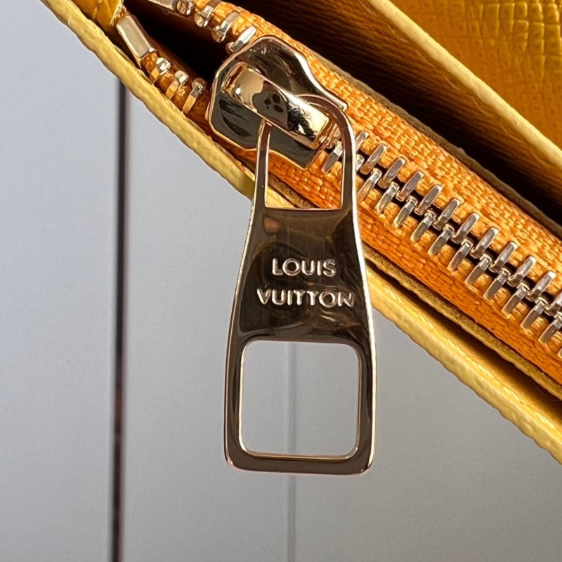 Lv Long Wallet