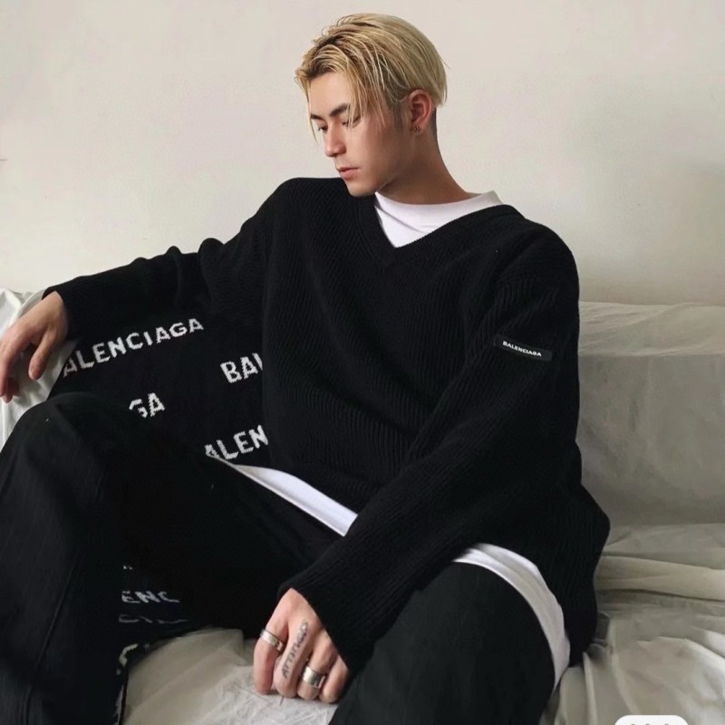 Balenciaga Unisex Sweater