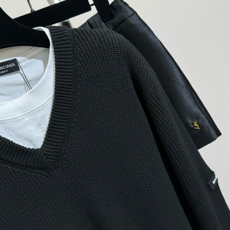 Balenciaga Unisex Sweater