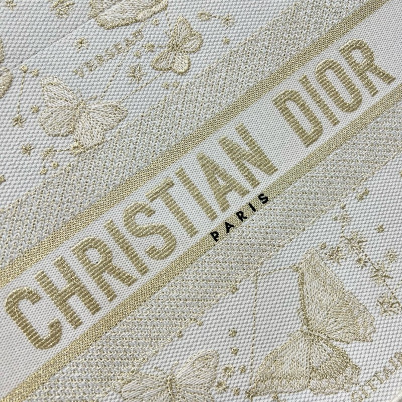 Dior Book Tote (X’mas Edition)