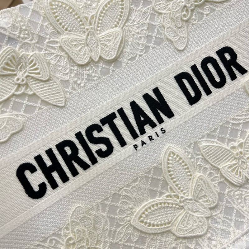 Dior 3D Book Tote (X’mas Edition)