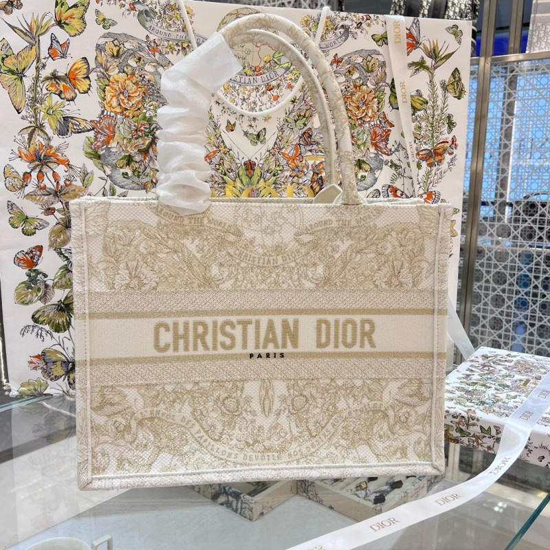 Dior 24 Book Tote (X’mas Edition)