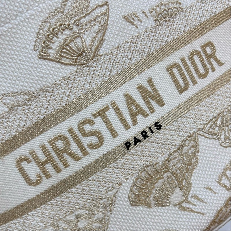 Dior 菜篮子 (X’mas Edition)