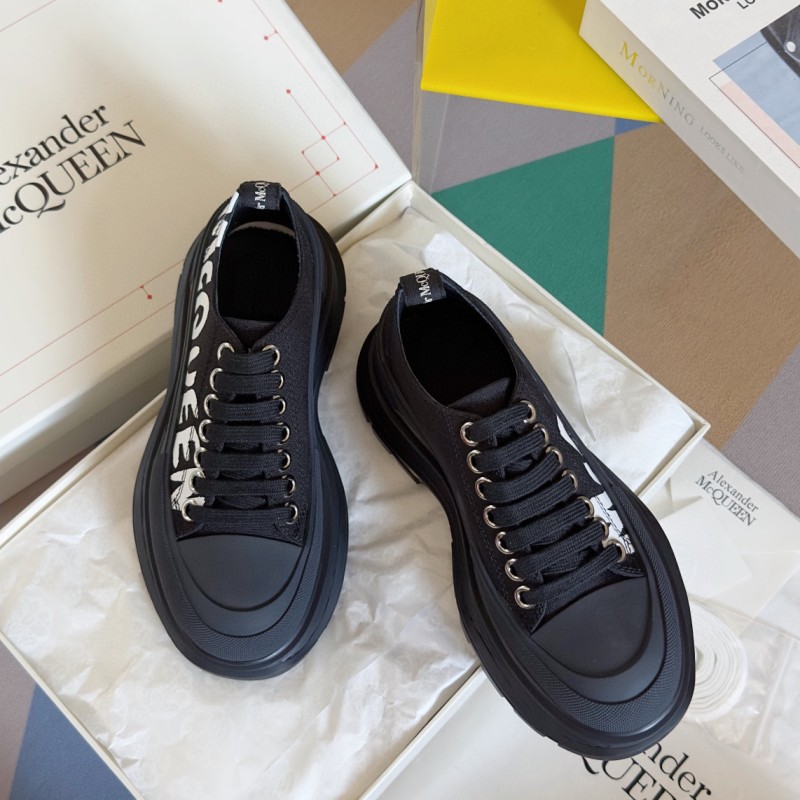 MCQ Unisex Shoes