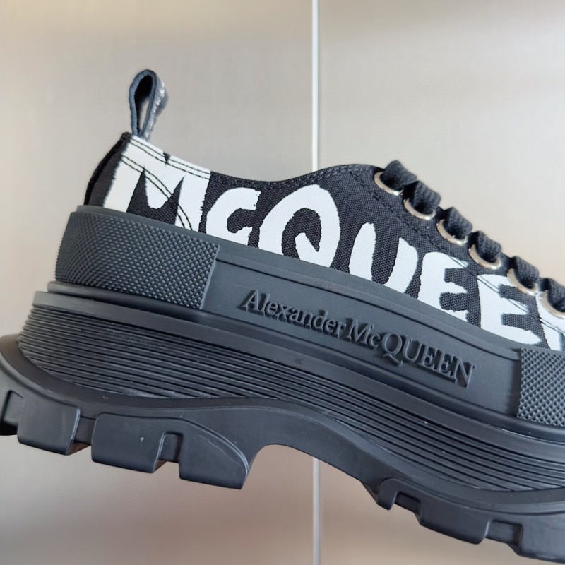 MCQ Unisex Shoes