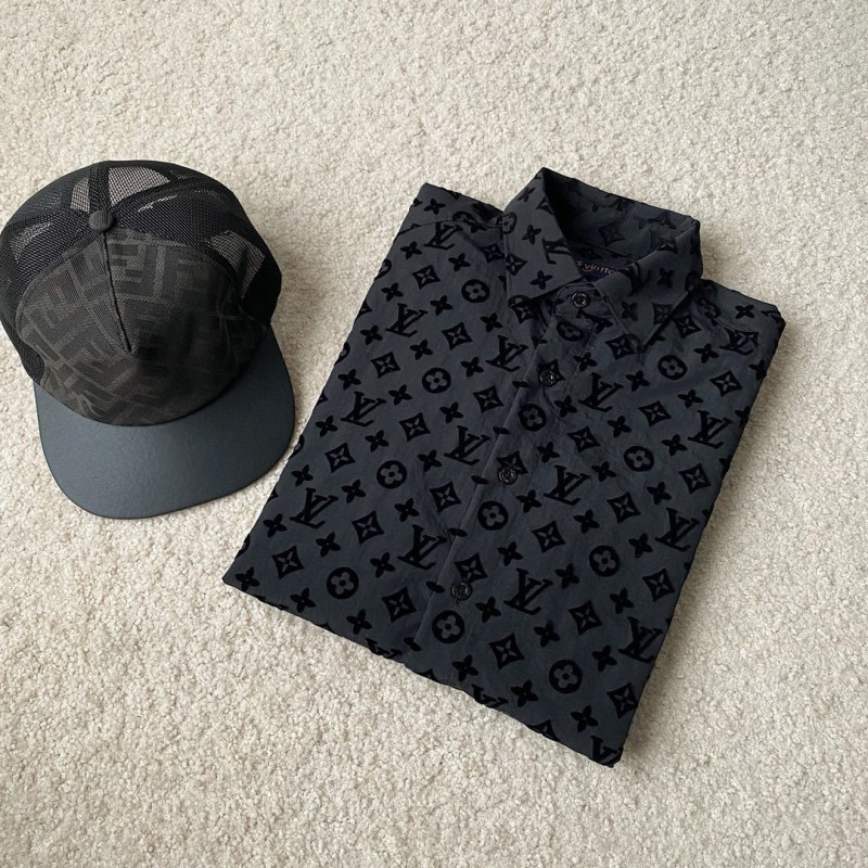 LV Unisex Shirt