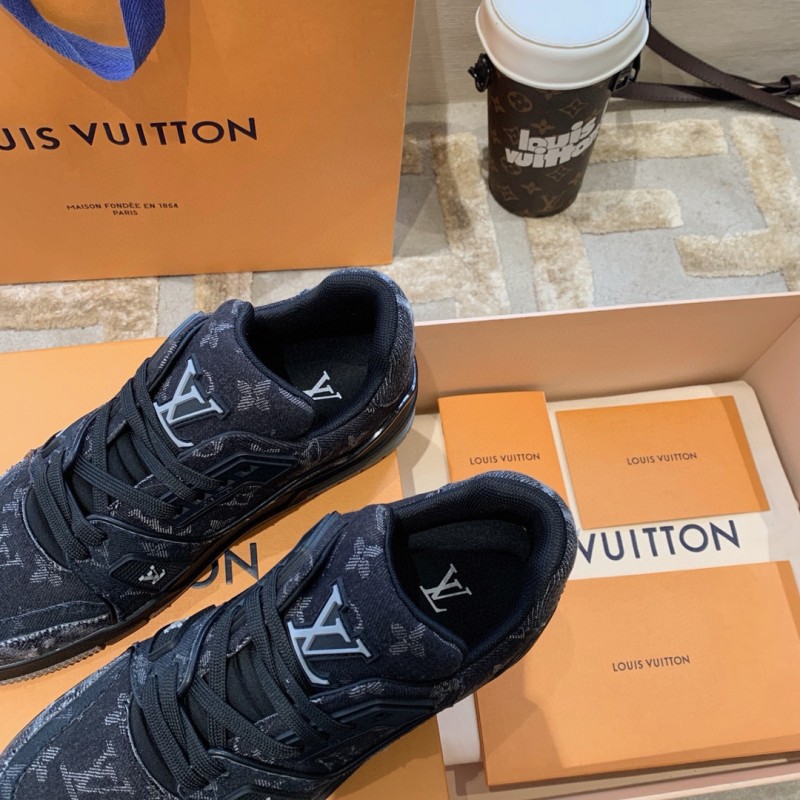 LV Unisex Trainer Sneaker