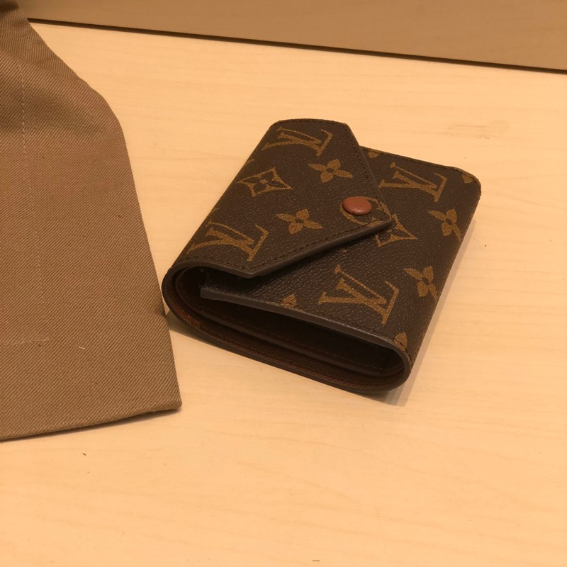 LV Wallet