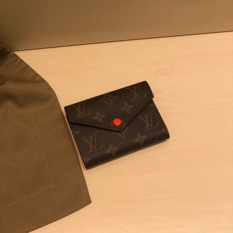 LV Wallet