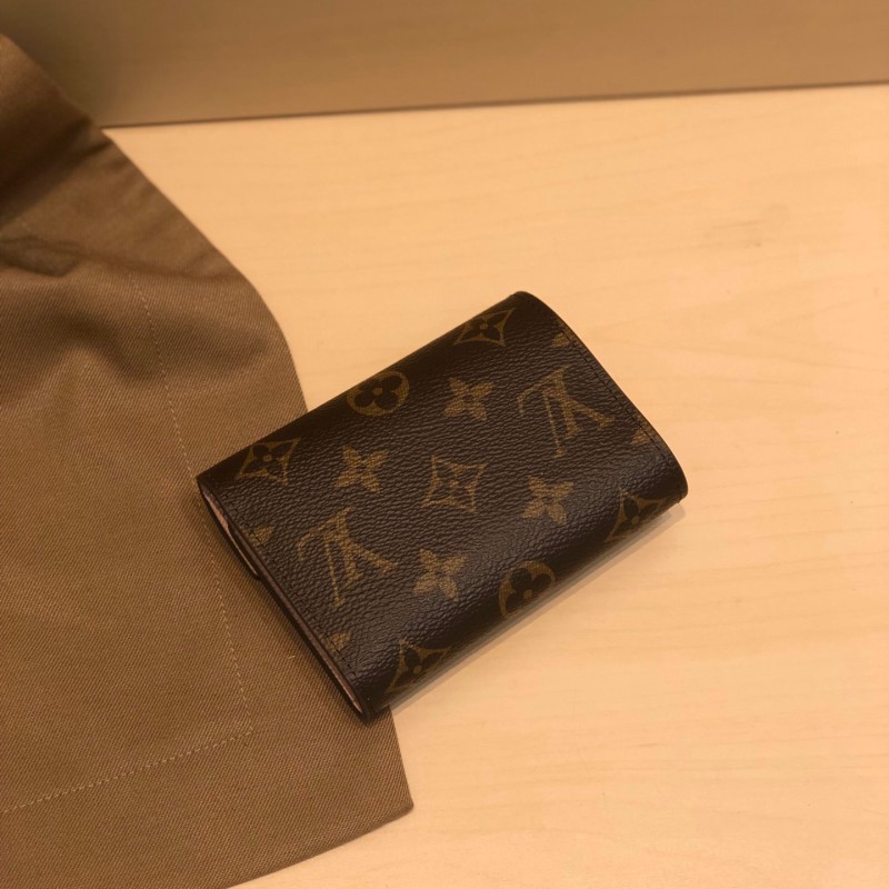 LV Wallet