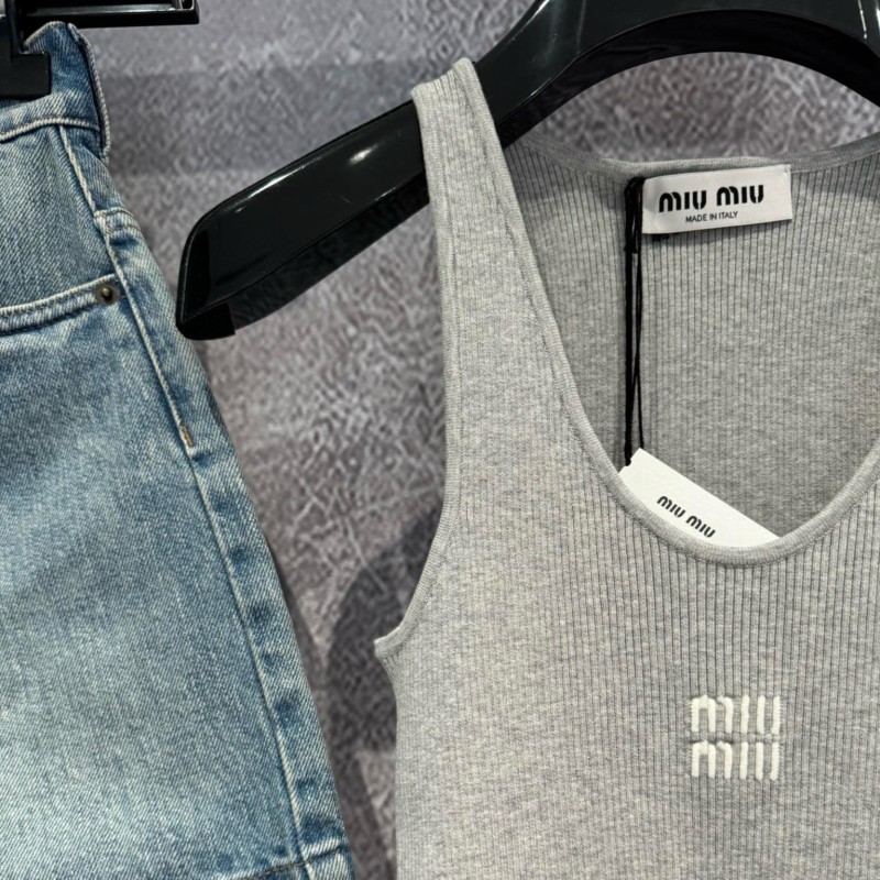 MiuMiu Singlet