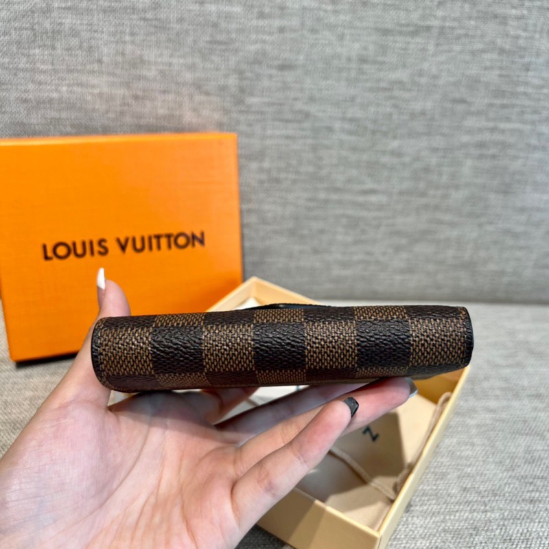 LV Wallet