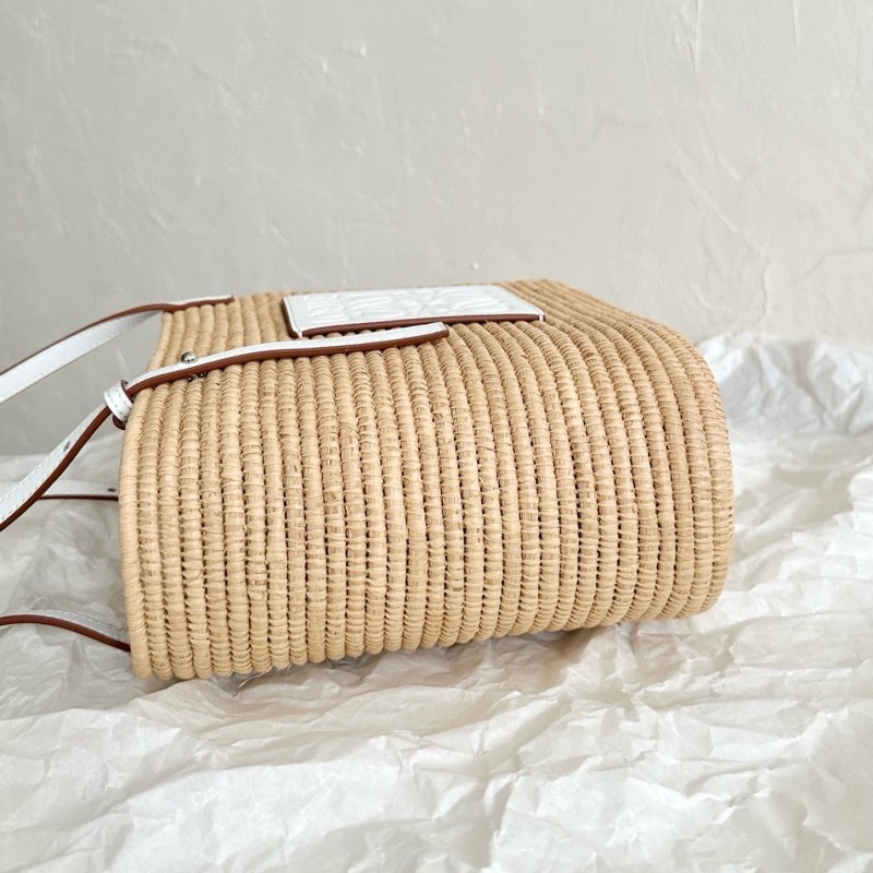 Loewe Basket