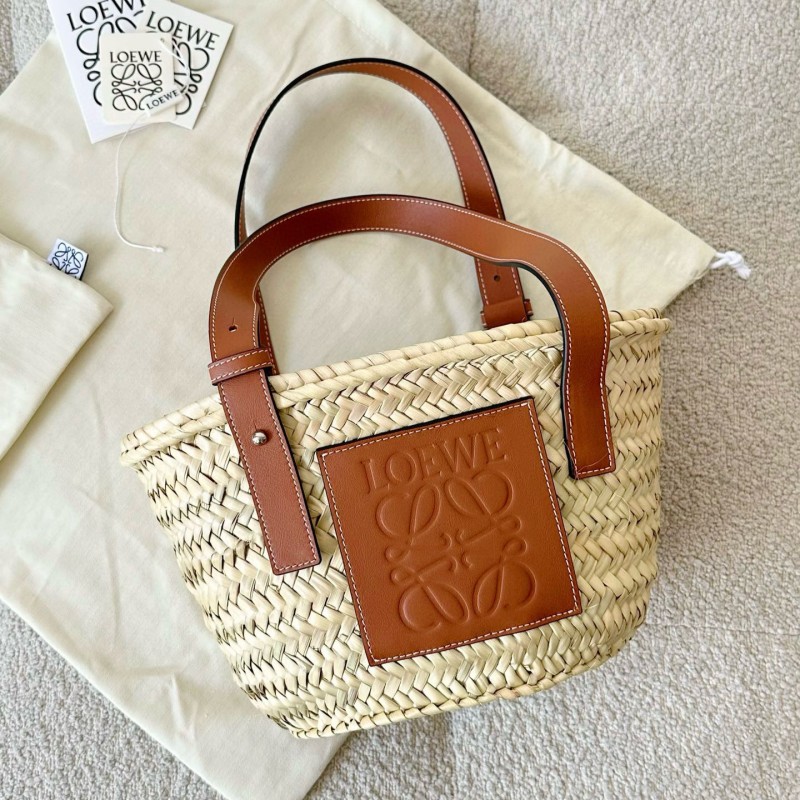 Loewe Basket