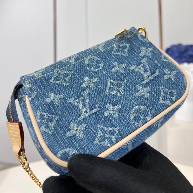 LV Mini Pochette Accessoires