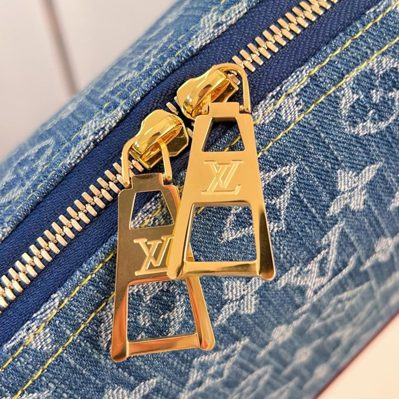 LV Pochette Cosmetique Vanity