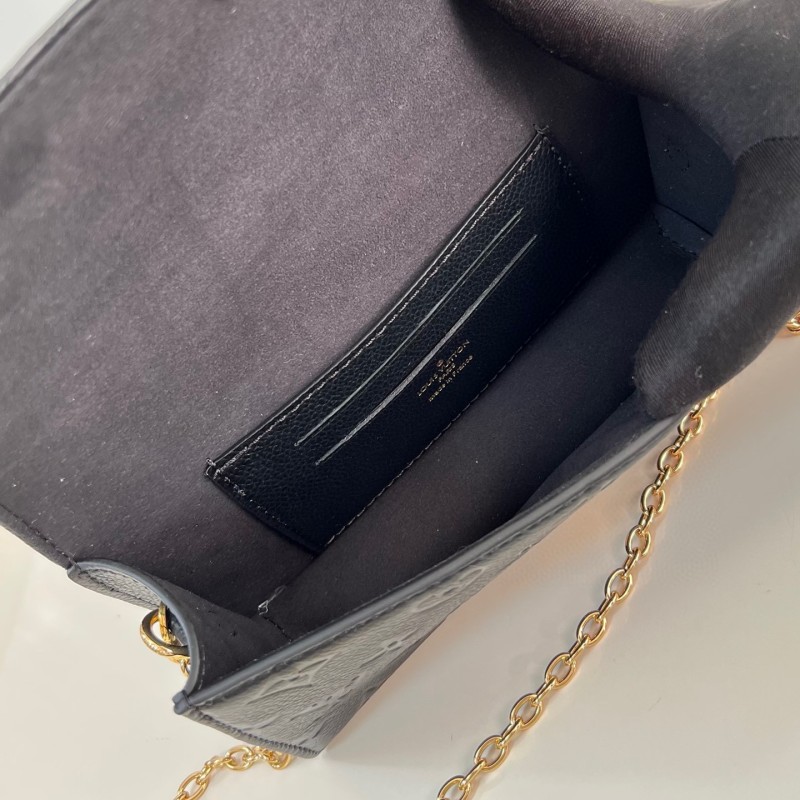 LV Wallet On Chain Lily