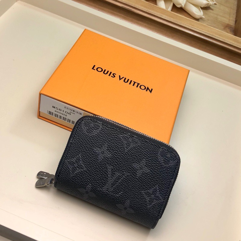 LV Key Wallet