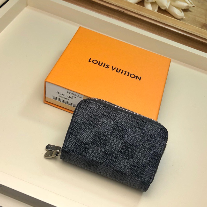 Lv Key Wallet