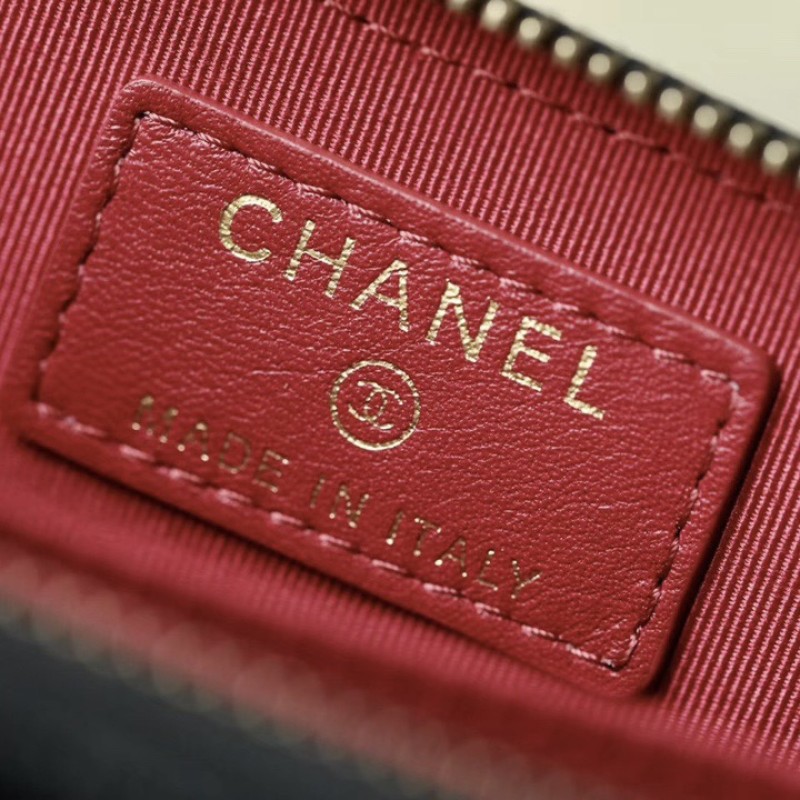 Chanel Wallet 