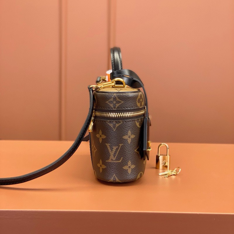 LV Vanity Chain Pouch