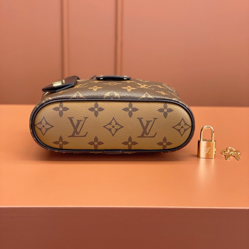 LV Vanity Chain Pouch