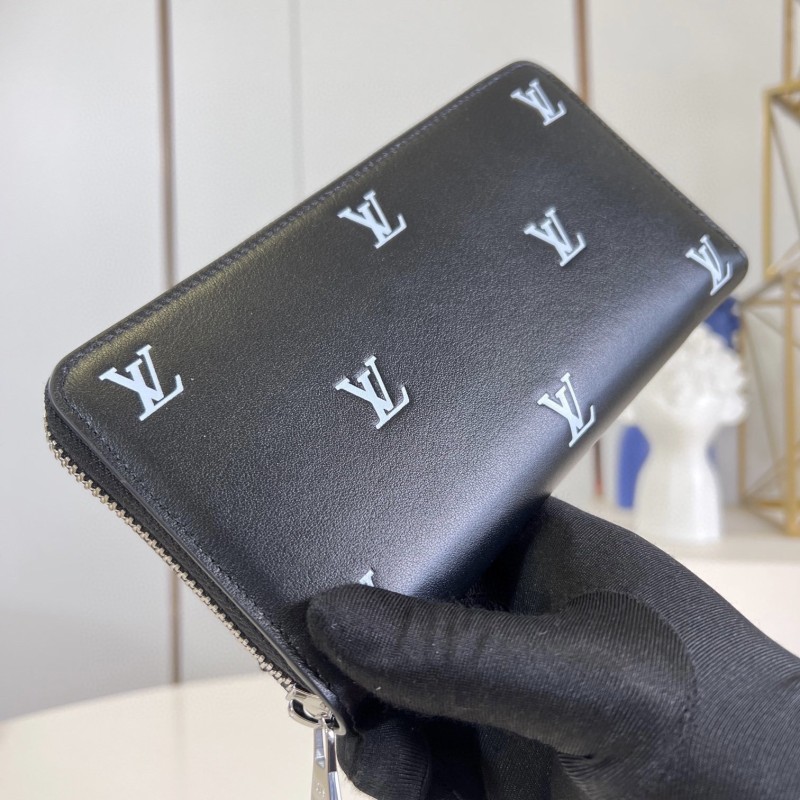 Lv Long Wallet